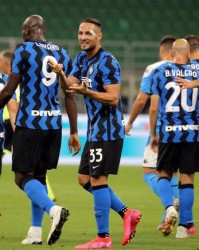  利物浦新援首秀建功，替补奇兵助球队绝地反击  