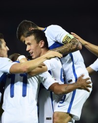  国米旧将反戈一击，蓝黑军团主场蒙羞  