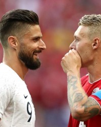  姆巴佩梅开二度助球队逆转，法甲卫冕添希望  