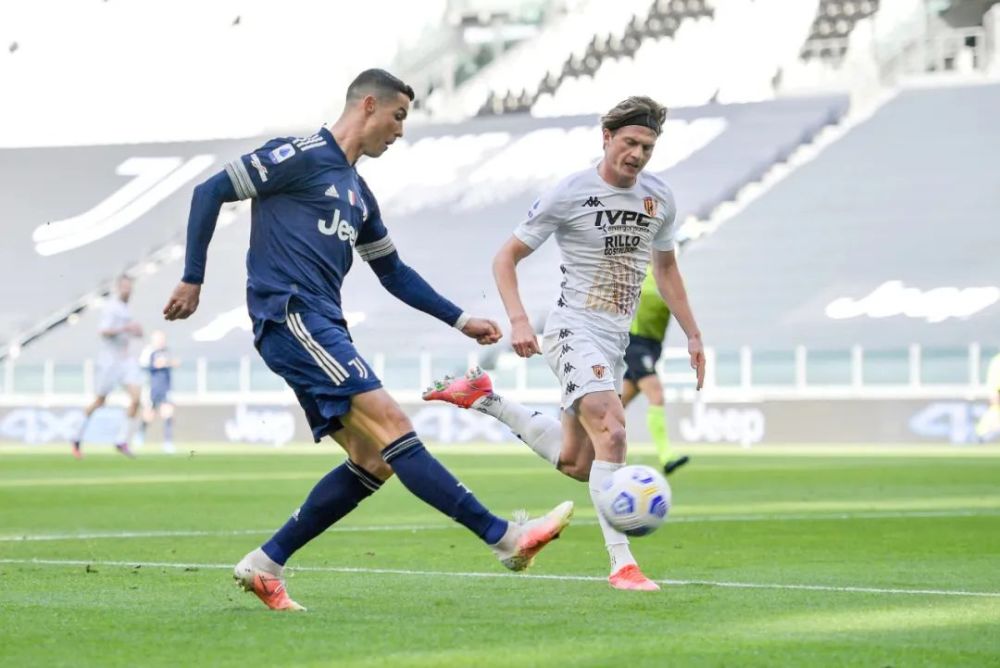  尤文图斯防线失误送礼，遭升班马绝杀  