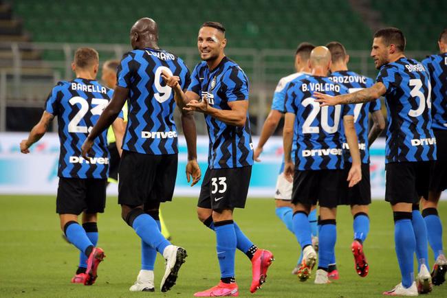  利物浦新援首秀建功，替补奇兵助球队绝地反击  