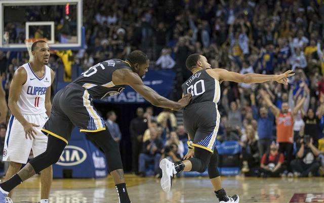  库里单节二十一分勇士击溃鹈鹕巩固榜首位置